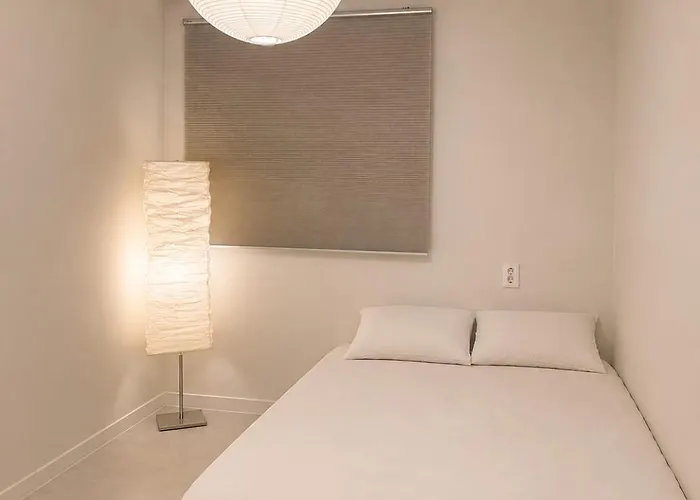 'Gwanak Stay' - Line 2 Direct Gangnam, Hongdae, Seongsu - Max 6, Entire House Nocleg ze śniadaniem *