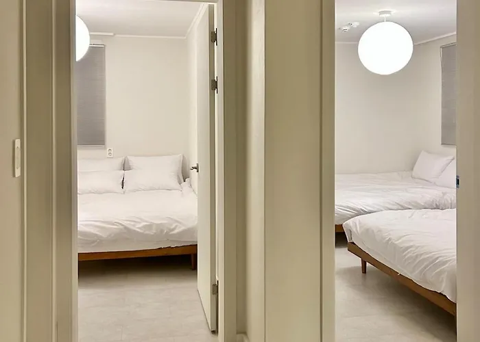 'Gwanak Stay' - Line 2 Direct Gangnam, Hongdae, Seongsu - Max 6, Entire House Nocleg ze śniadaniem Seul